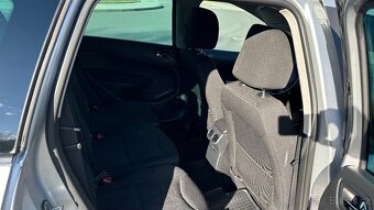 Peugeot 308SW 1.6HDI - 12