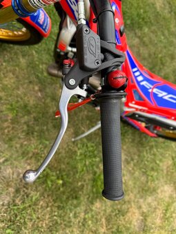 Beta EVO 300 2T MY2024 - 12