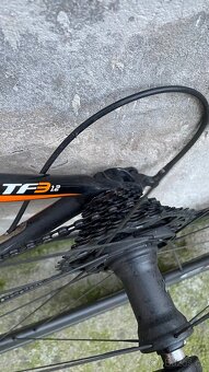 Celokarbonové silniční kolo Fondriest - 12