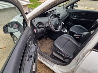 RENAULT SCENIC 3 DCi 1,5 81 kW - 12
