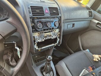 Vw touran - 12