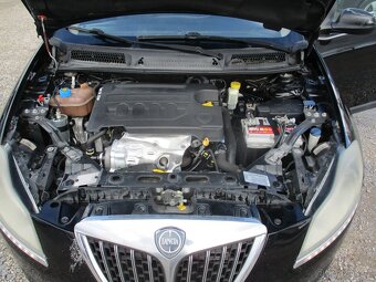 LANCIA DELTA 1,6JTD 88kw Oro bez koroze 12/2008 - 12