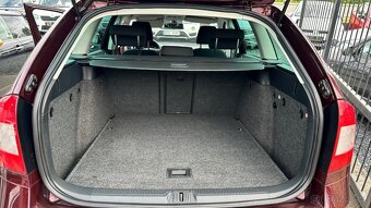 Škoda Octavia 1.6TDi VÝHŘEV SED., 100%KM - 12
