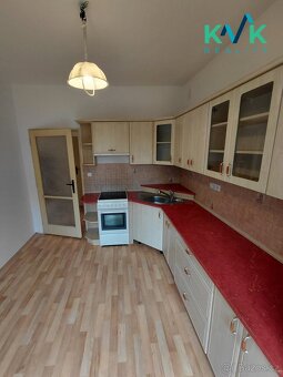 Pronájem bytu 3+1, 74 m2, 1.patro, ul. Lidická, Ostrov - 12