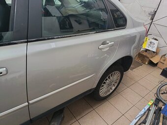 Volvo s40 2.5t 162kw - 12