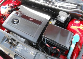 Škoda Fabia 1,4 i 16V Koupeno CZ 1. majit. benzín - 12