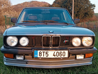 BMW E28 - 12