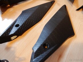 Yamaha r1 rn32 - 12