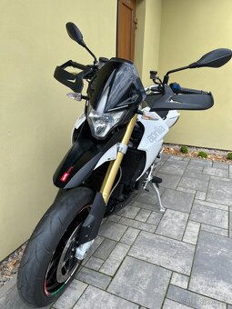 Aprilia Dorsoduro 1200 - 12