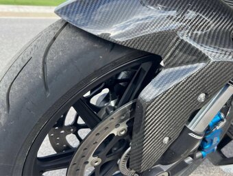 Prodám BMW M 1000 R - 12