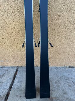 Prodám lyže ELAN INSOMNIA ELITE, vel. 152. Vázání ELAN 11 - 12