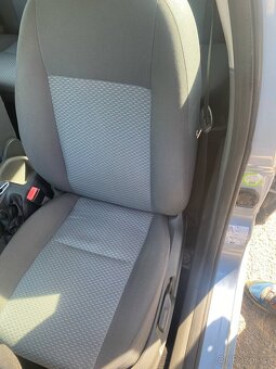 Ford focus 1.6 benzin 85kw - 12
