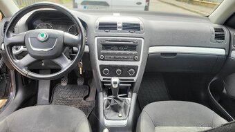 Škoda Octavie 1.6 TDI 77KW r.v.2011 málo jetá - 12