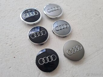 Stredové krytky - pukličky kolies AUDI. - 12