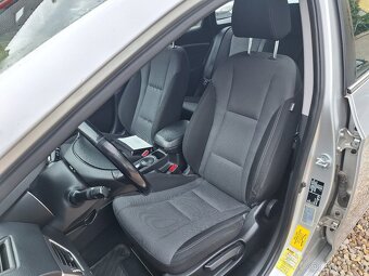 Hyundai I30 1.6 CRDi 81KW Nové v ČR, S.Kniha, DPH, Trikolor - 12