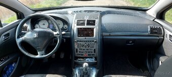 Peugeot 407 - 12