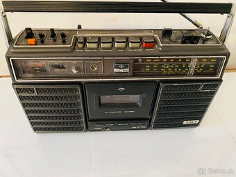 Radiomagnetofon Aiwa TPR-910, 70 léta - 12