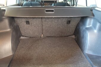 Škoda Fabia 1.2 TSI 63kW 2011 Klima - 12