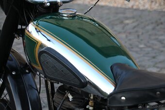 BSA B31 OHV 350ccm - rok 1952 s Doklady - 12