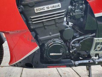 Kawasaki GPZ 750 R, rok 1985, najeto 43168 Km, krásný stav. - 12