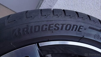 ALU KOLA VW DALLAS GOLF 8 7,5x18 ET51 5x112 PIRELLI225x40x18 - 12