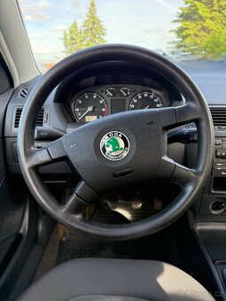 Škoda Fabia 1.4 16v nízký nájezd - 12