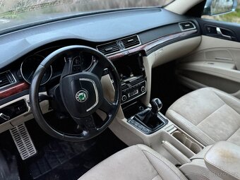 Veškeré náhradní díly Škoda Superb 2 kombi 2.0 TDI 125kw 4x4 - 12