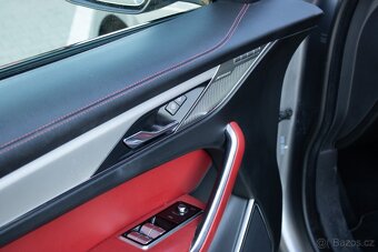 Jaguar F-Pace 3.0 I6 P400 MHEV R-Dynamic HSE AWD A/T - 12