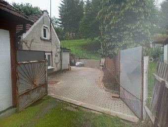 Prodám dům v obci Řepín 3800000Kč - 12