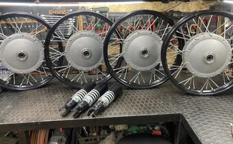 Originální nové a použité kola pneu i-40 3.75-19 dráty - 12