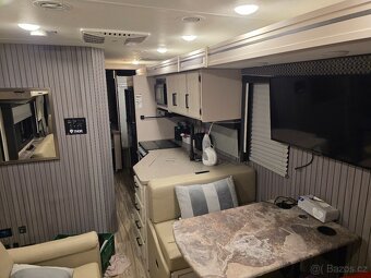 Obytne auto Ford - 12