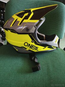 Suzuki RMZ 450 - 12