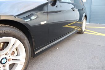 BMW 318i, 1.8 105kw, servisovaný, bez koroze, jen 145 000km - 12