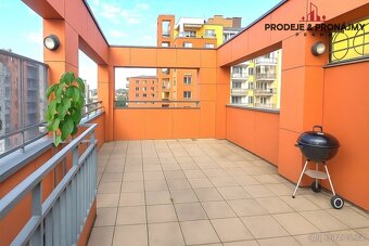 Pronájem bytu 4+kk 100 m² Pod Harfou, Praha - Vysočany - 12