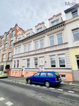 Prodej bytového domu 610 m2, pozemek 30 m2 - 12