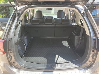 Mitsubishi Outlander 2.0i 4WD,110 kW, r.v. 2018, 128 tis.km - 12