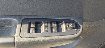 Volkswagen Sharan, 2.0TDI 130kW DSG 7míst webasto - 12