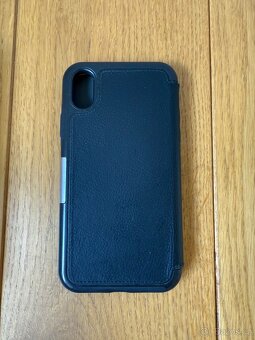 iPhone XR 256 GB s příslušenstvím - 12
