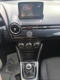 Mazda 2 1.5 Skyactiv 66kW Kizoku,Temp,8x ALU,1majitelka - 12