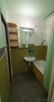 Pronájem bytu 1+1 37,5 m2 s velkou loggií+sklep; OV-Poruba - 12