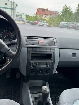 Škoda Fabia 1.4 MPI 50 kW - 12