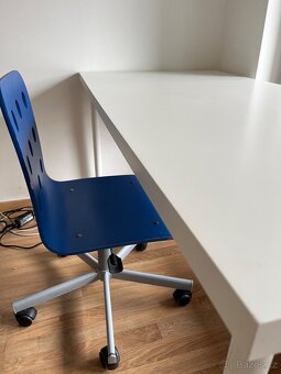 Ikea stůl a židle - 12