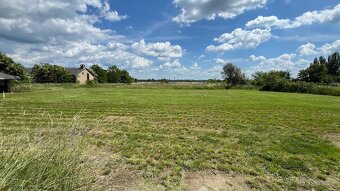 Rodinný dům vč. technických staveb na pozemku 3496m2 - 12