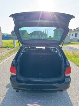 Volkswagen Golf VI MATCH 77kW - 12