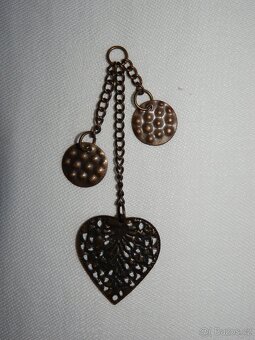 Bižuterie a doplňky. Náramek, řetízek, přívěšky.. - 12