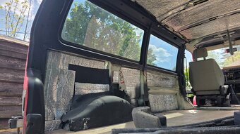 VW T4 1,9 td 50kW - karoserie s doklady r.v.2001 - 12