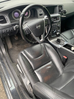 Volvo V60 D4 - 12