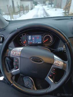 Ford Mondeo MK4 2012 2.0 TDCi 103kW - 12