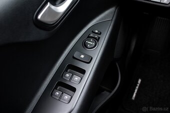 Kia Stonic 1.0 T-GDi Silver A/T - 12