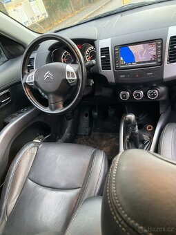 Citroen C-crosser 2,2HDI, Exclusive, 7. míst - 12